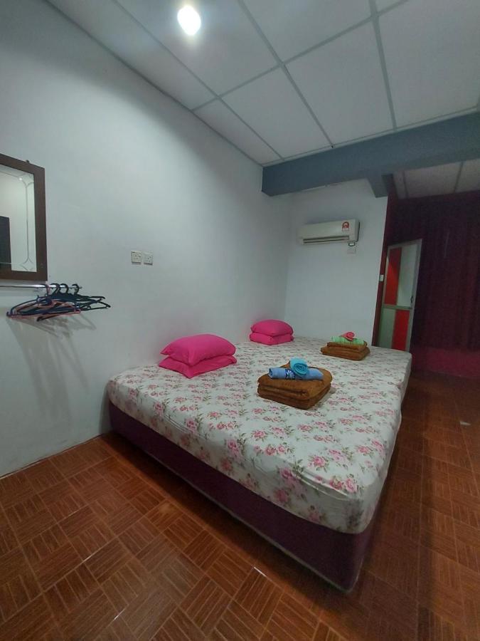 Nabil Nabila Motel กัวห์ ภายนอก รูปภาพ